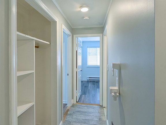 3rd image of 45 Oval Rd APT 8