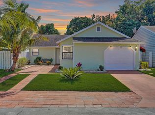 11148 Goss Ln, Boca Raton, FL 33428