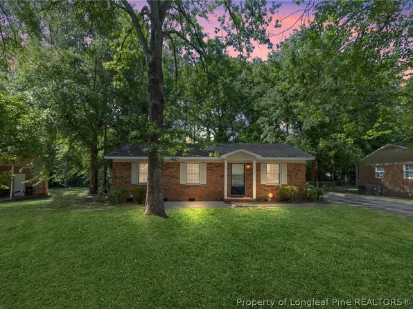 4925 Ellsworth Dr, Fayetteville, NC 28304