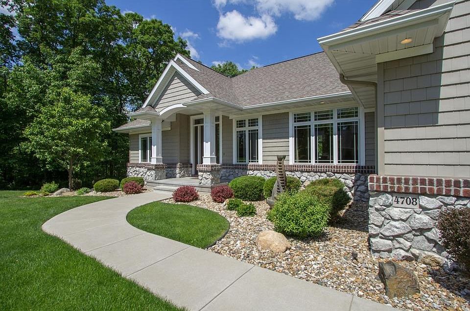 4708 Keystone Rdg SE, Cedar Rapids, IA 52403 Zillow
