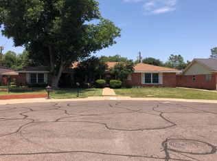 8 Amhurst Ct, Midland, TX 79705