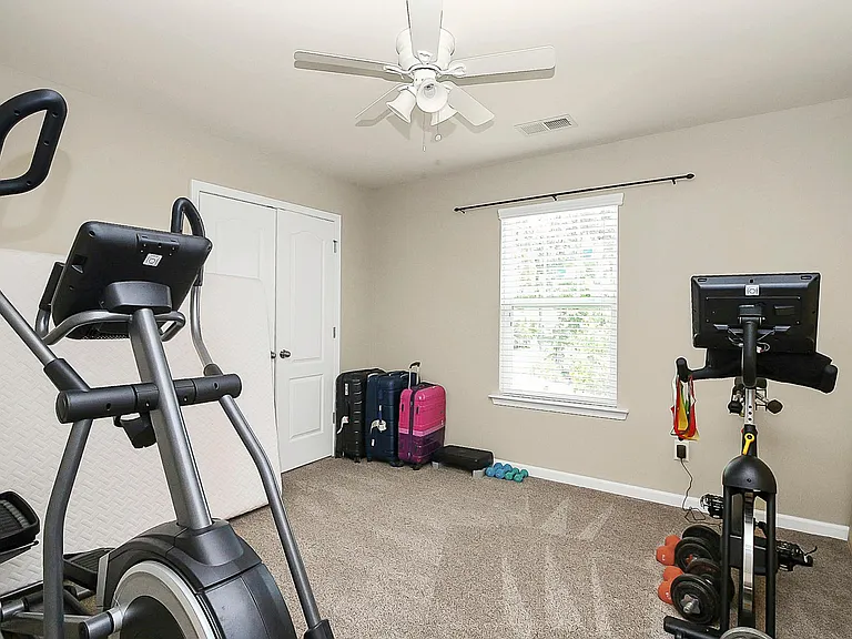1809 Deer Meadows Dr — Photo 18