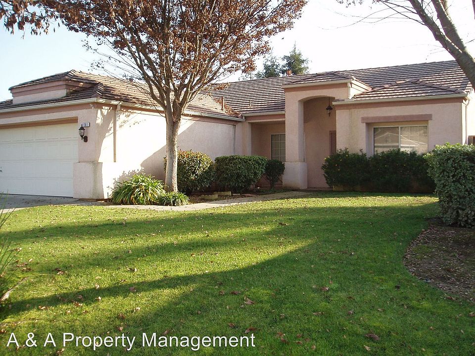 1st image of 2281 E El Paso Ave