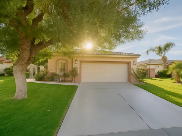 29543 W Laguna Dr, Cathedral City, CA 92234