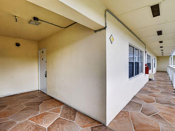 2nd image of 204 DORSET E