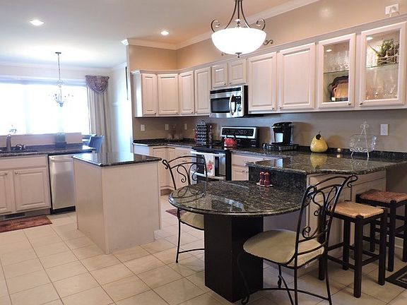 4th image of 3498 Sanborn Ln