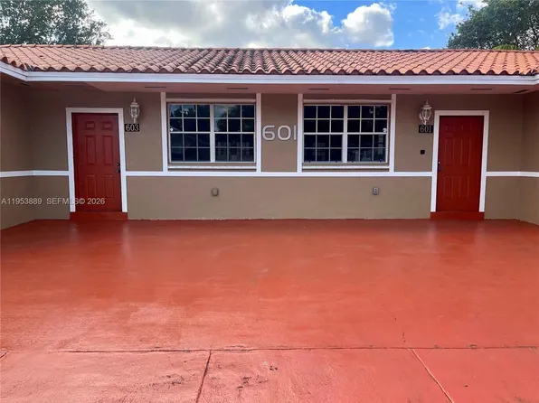 601 NW 97th St, Miami, FL 33150