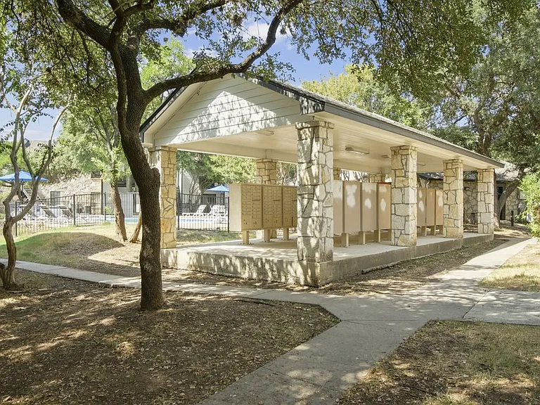 Highland Ridge — Photo 12