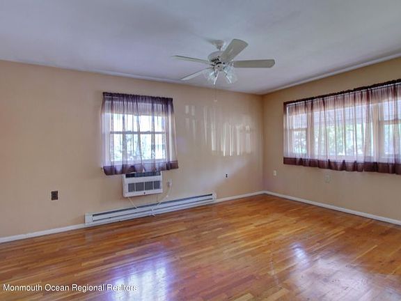 4th image of 6B Averbina Ct