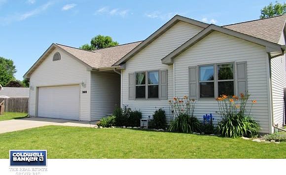 Maintenance Free Vinyl Siding!