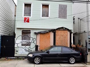 37 Oxford Ave, Jersey City, NJ 07304