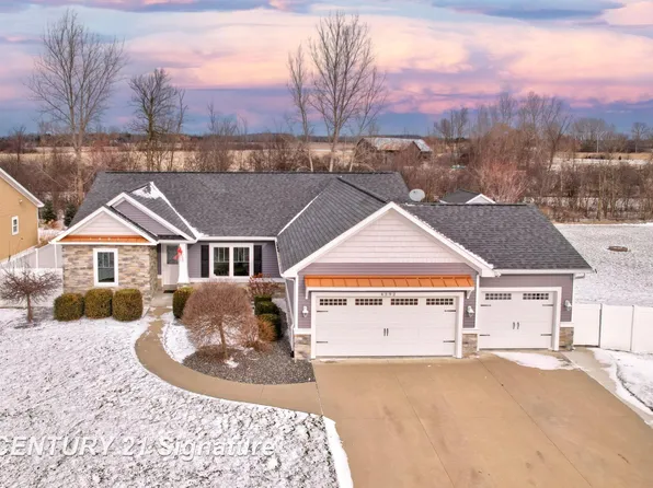4392 Winterwood Ln, Saginaw, MI 48603