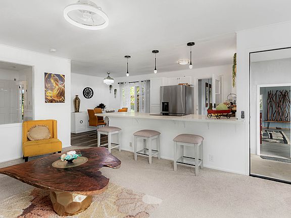5th image of 28-2845 Maukaloa St