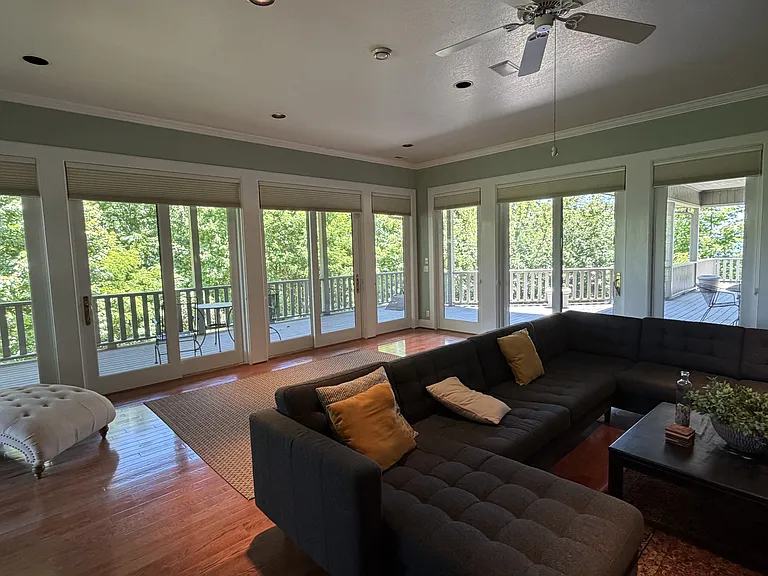 139 Summit Dr — Photo 7