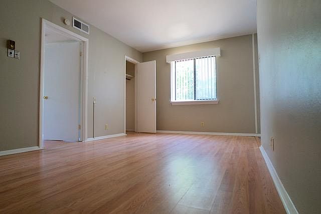 1st image of 4246 Cole Ave #1