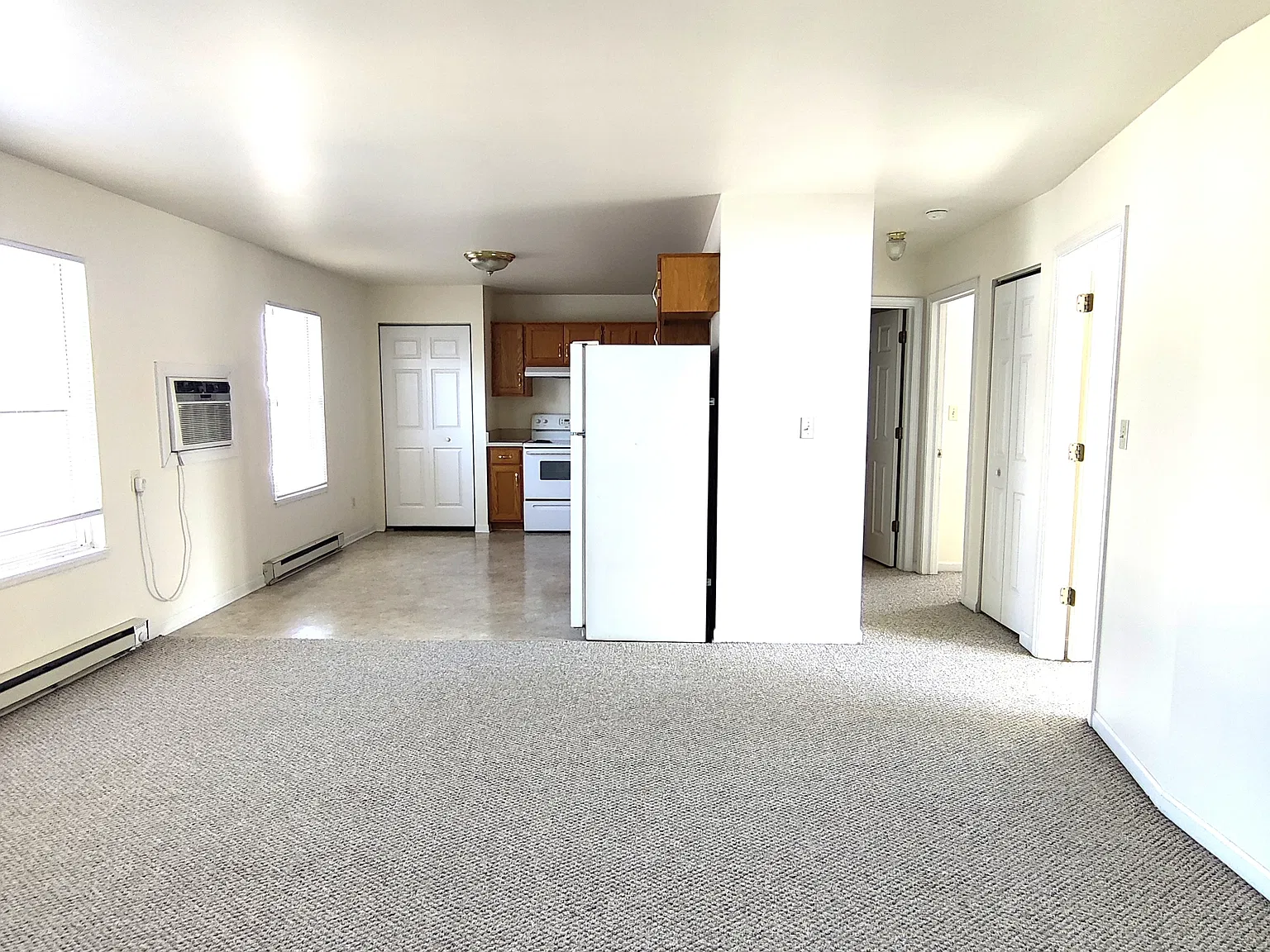 1520 / 1013 East Union Street - 3 — Photo 2