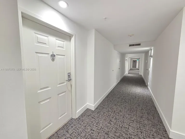 1155 Brickell Bay Dr #2006 — Photo 25