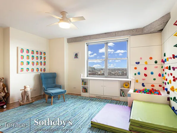 125-10 Queens Boulevard image 18 of 28