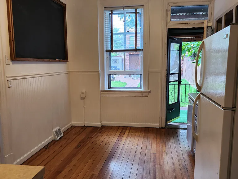 1819 S 8th St #1 — Photo 8