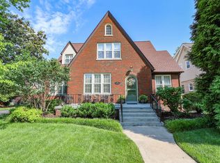 1931 Jefferson St, Paducah, KY 42001