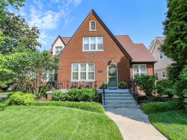 1931 Jefferson St, Paducah, KY 42001