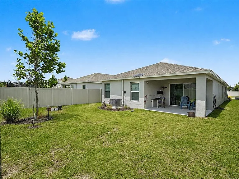 14919 Sterling Spur Ave — Photo 18