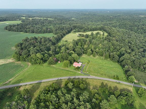2nd image of 15374 Mount Carmel Hawkins Rd