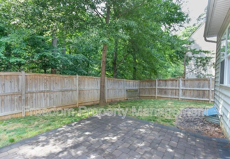 4100 Presidential Hill Loop — Photo 46