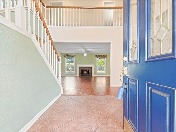3rd image of 9922 W Cedaredge Dr
