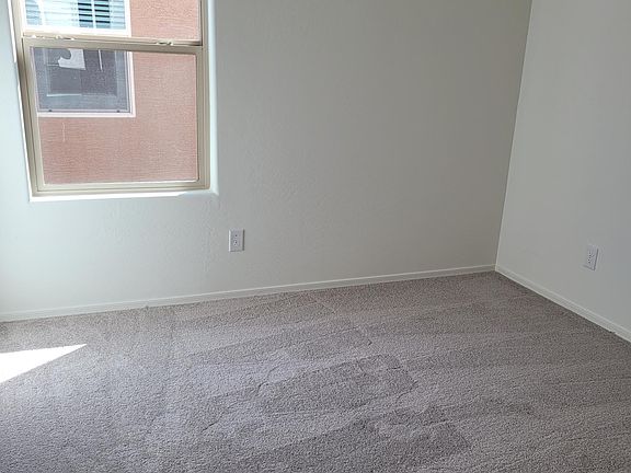 5th image of 1374 W Pima Ave