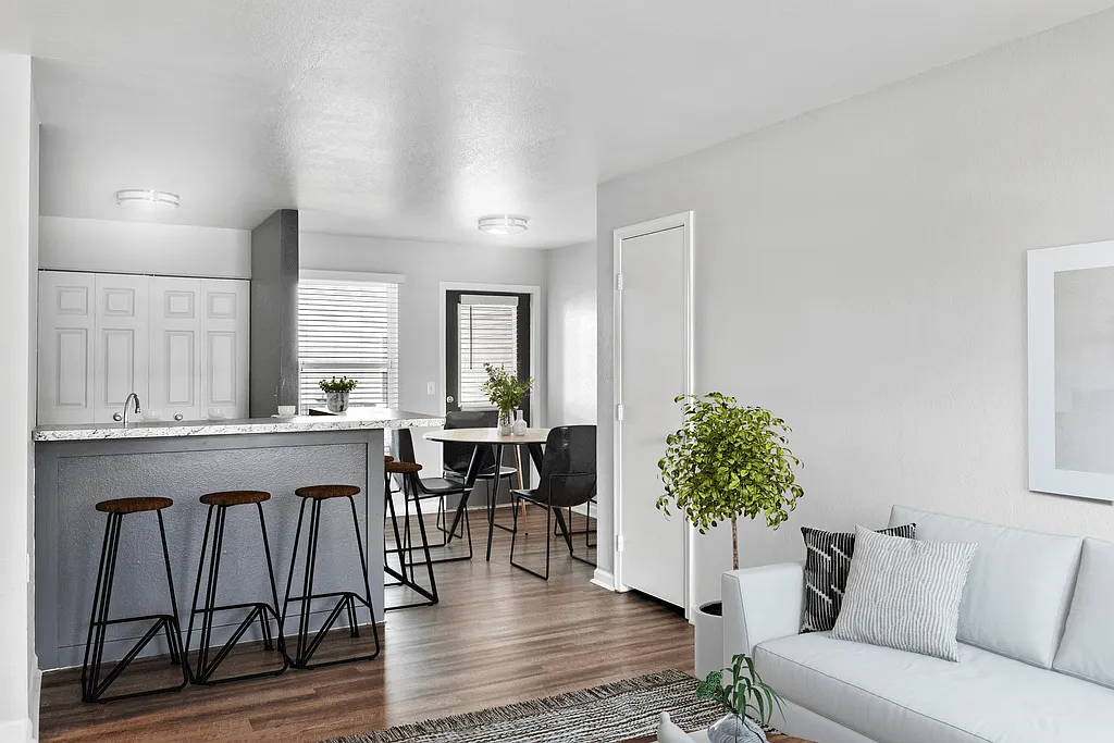 Cascade Apartments — Photo 4