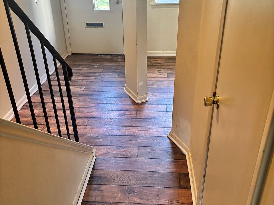 Entry way
