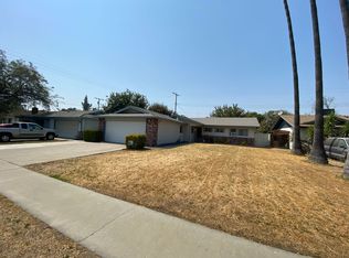 2214 Fairmont Dr, Hanford, CA 93230
