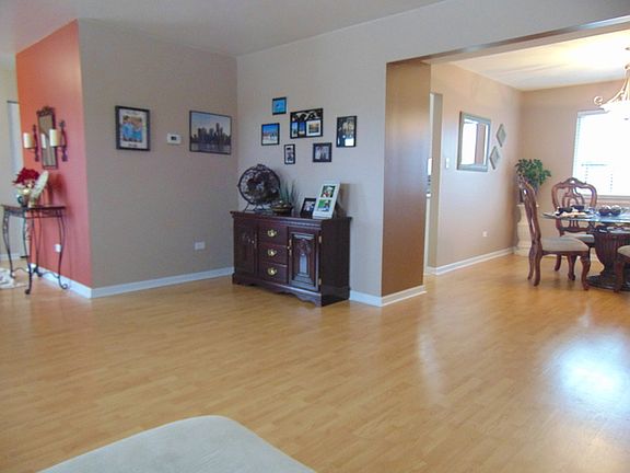 5th image of 1704 Parkside Dr