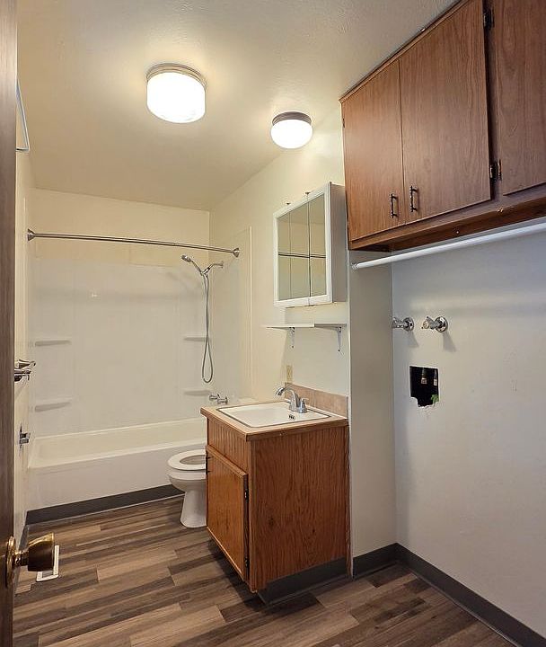 1st image of 18 Charis Ln #6