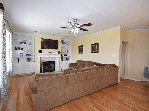 5th image of 1731 Maryvale Dr