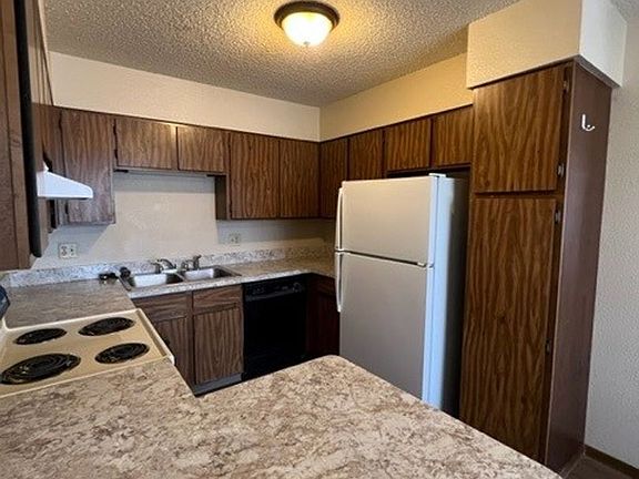 3rd image of 2264 S Colorado Ave APT 4