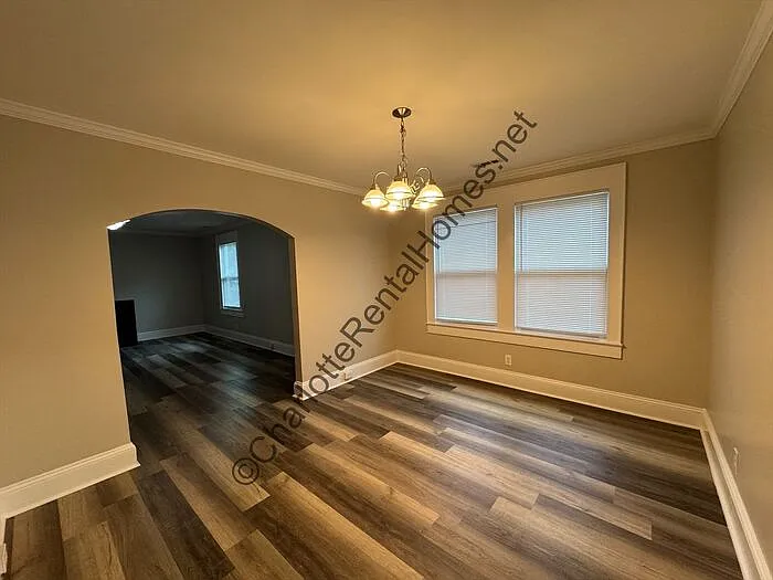 3 bed, 1.5 bath, 1547 sqft, $1,350 — Photo 4
