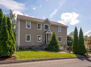 51 Candlewood Shores Rd, Brookfield, CT 06804
