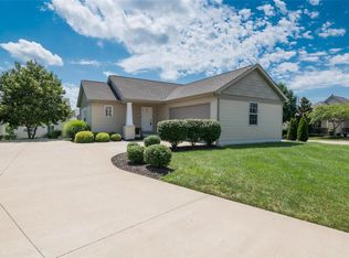 1238 Harmony Lake Dr, Saint Peters, MO 63376