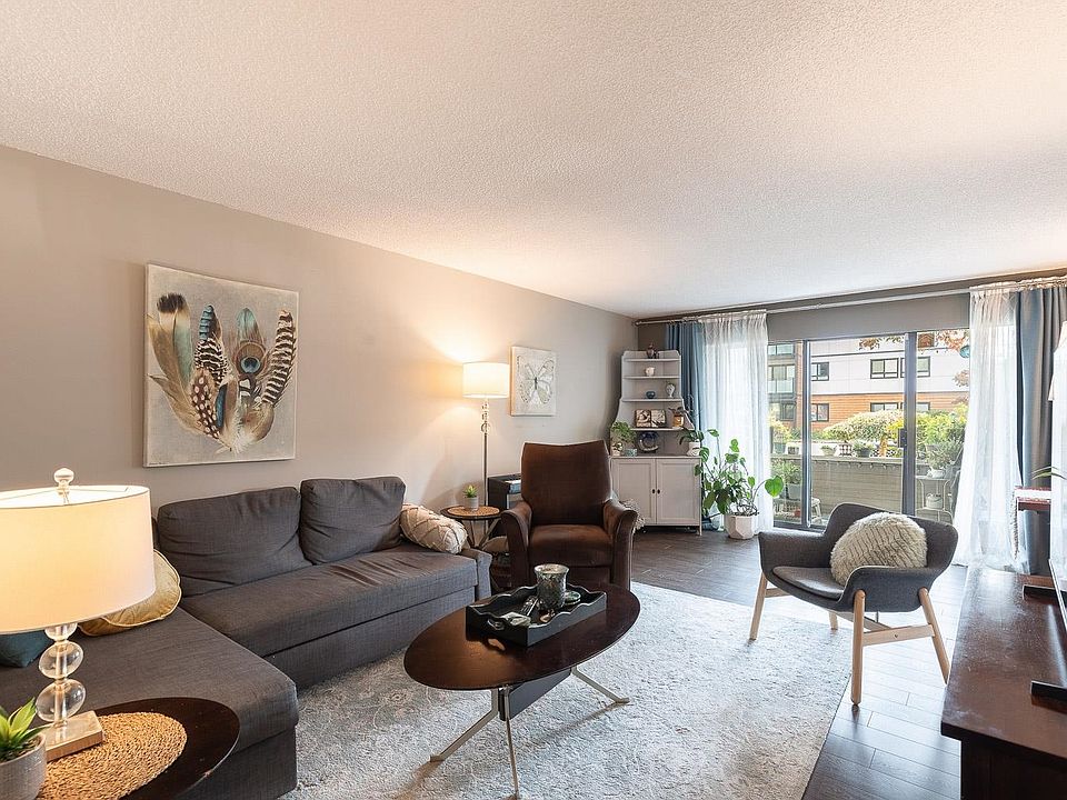 1st image of 3371 Springfield Dr #105