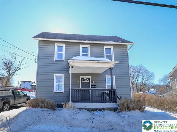 445 W Central Ave, Bangor, PA 18013