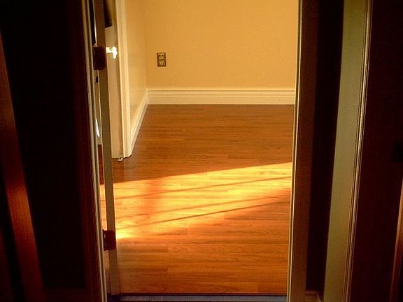 hardwood floors in all bedrooms 2007