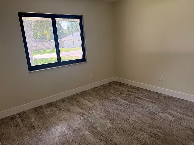 1117 SE Stewart Rd — Photo 9