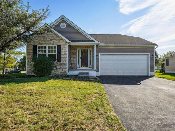 3174 Sitka Spruce Dr, Grove City, OH 43123