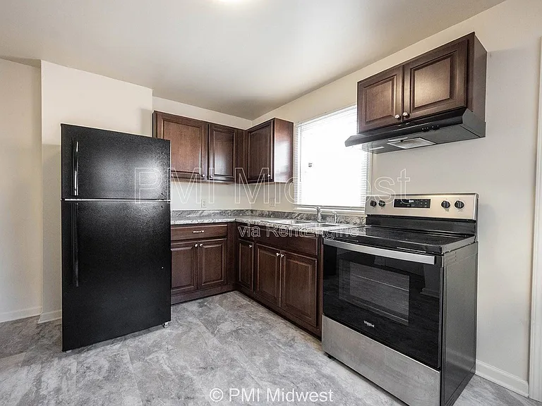 264 N Holmes Ave — Photo 7
