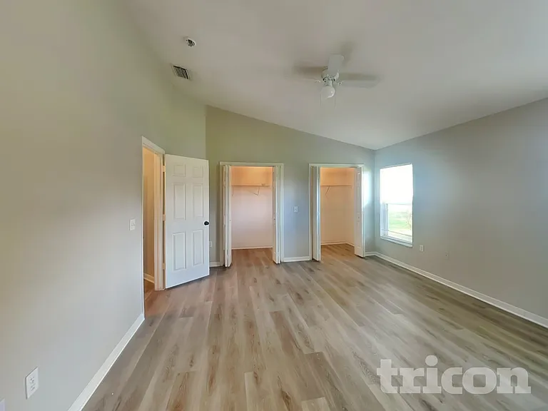 10417 Salisbury St — Photo 5