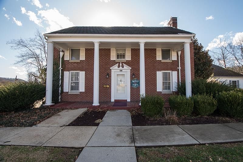1st image of 1656 Coles Blvd