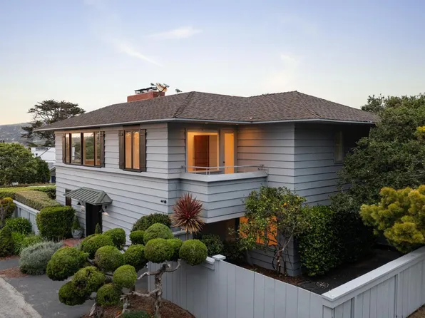 2416 Bay View Ave, Carmel, CA 93923