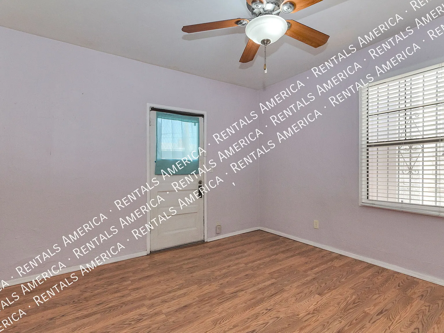 Rental available in El Presidio Historic District downtown — Photo 3